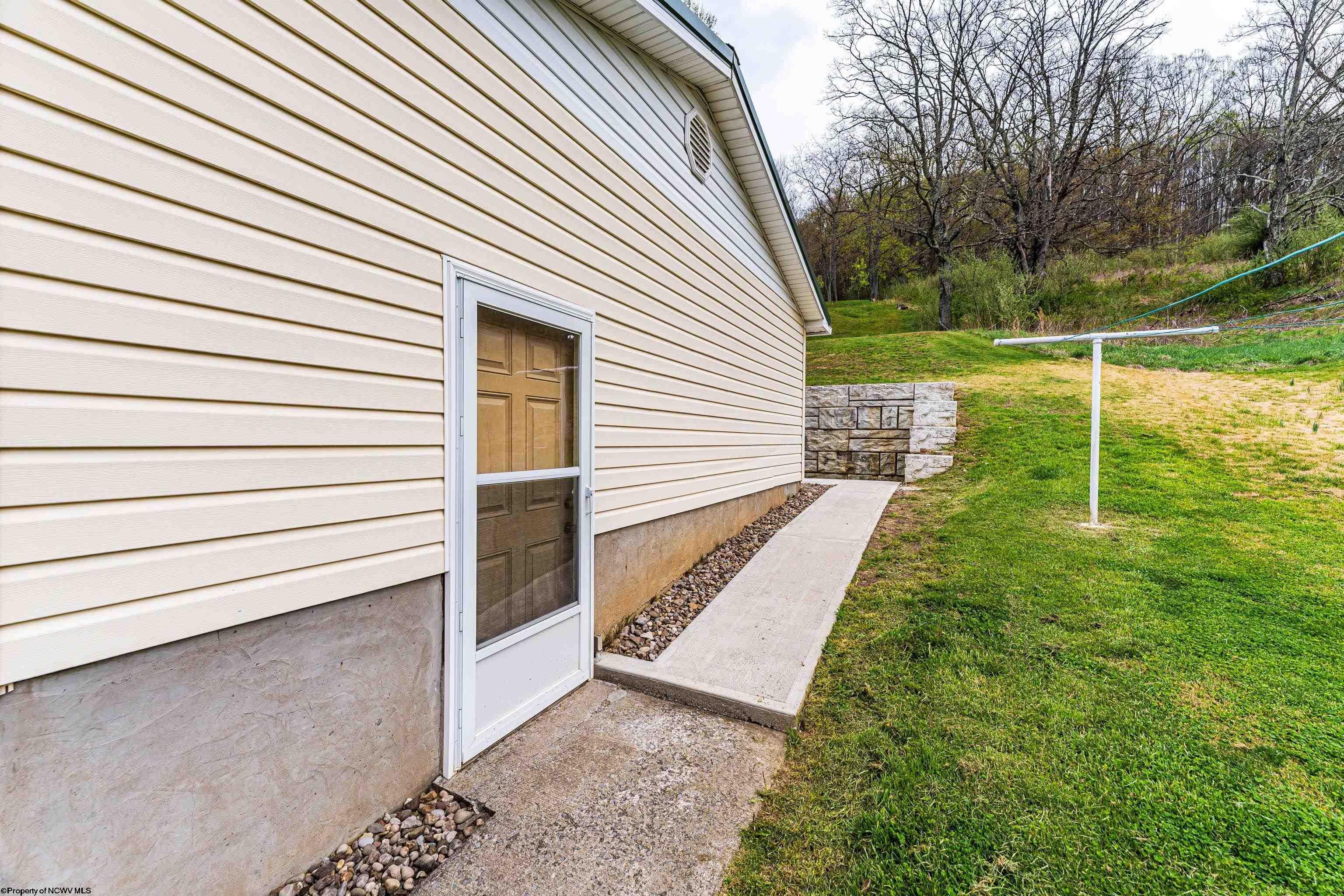 271 Statler Run Road Fairview, WV 26570 - Photo 23 of 33 Gallery Image 23