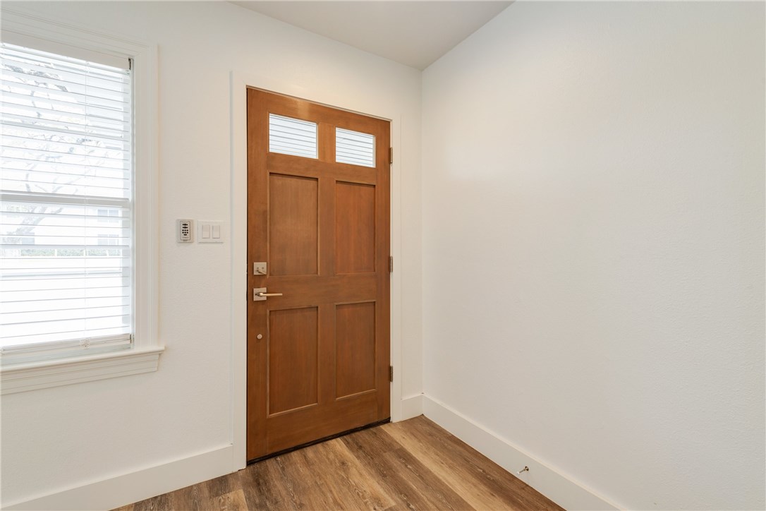 1021 East 45th Street Austin, TX 78751 - Photo 17 of 35