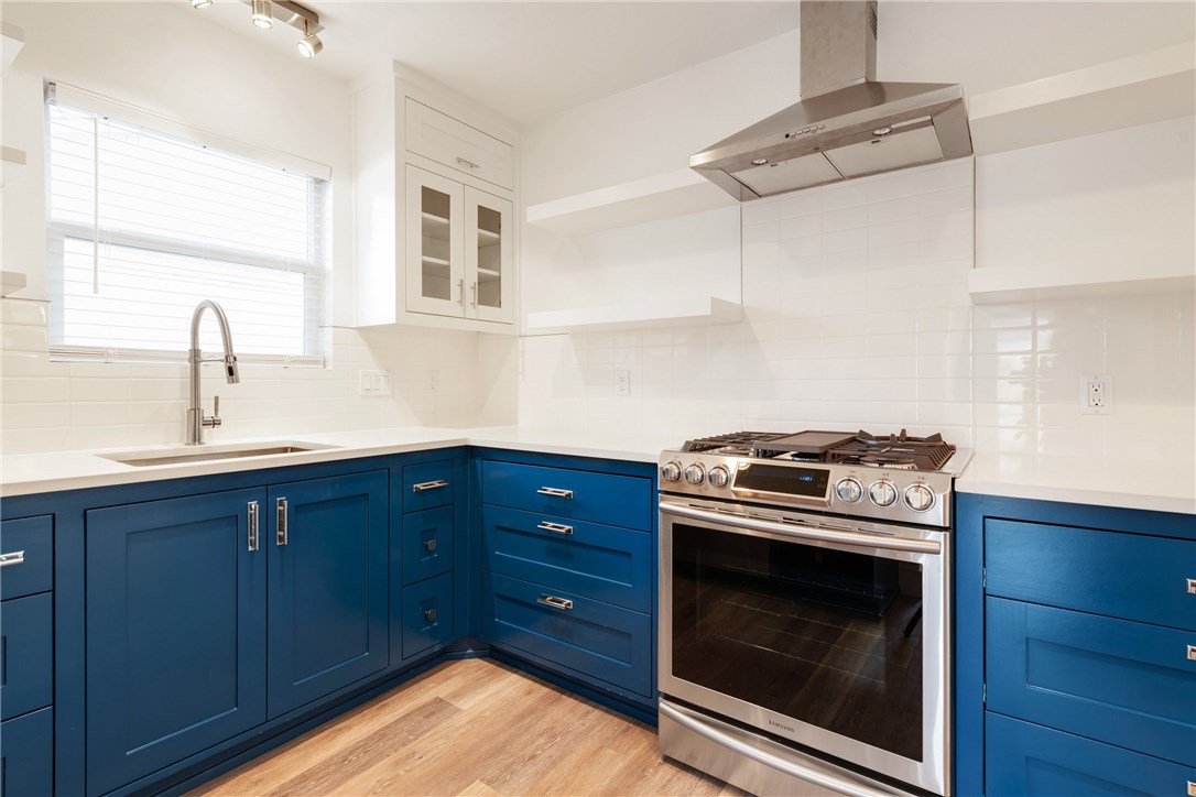 1021 East 45th Street Austin, TX 78751 - Photo 9 of 35