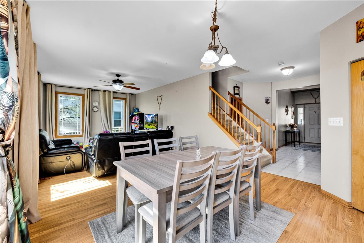 1421 Notting Hill Road Algonquin, IL 60102 - Photo 13 of 39