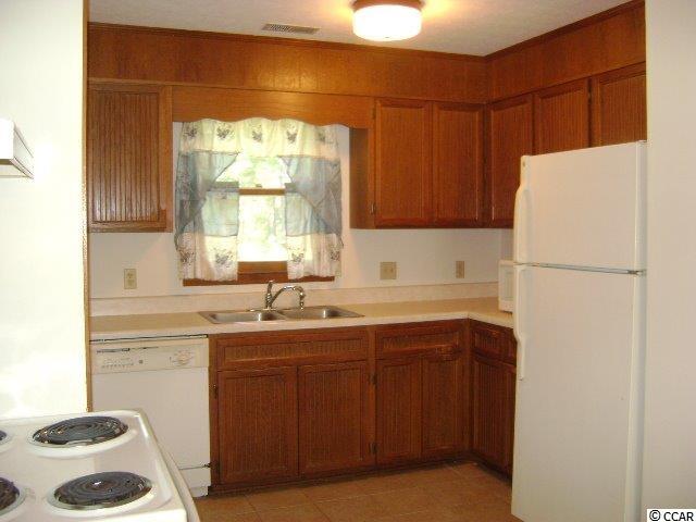 139 Springfield Road Pawleys Island, SC 29585 - Photo 6 of 14 Gallery Image 6