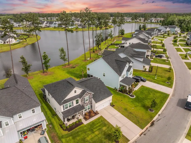 $3,300 | 223 Granton Edge Lane, Summerville, SC 29486