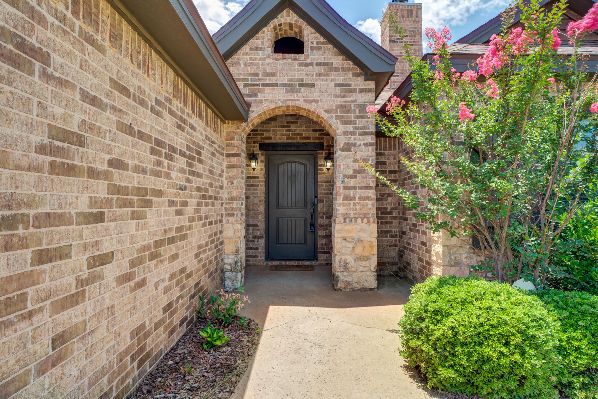 6525 72nd Street Lubbock, TX 79424 - Photo 2 of 37 DSC03142_3_4_5_6