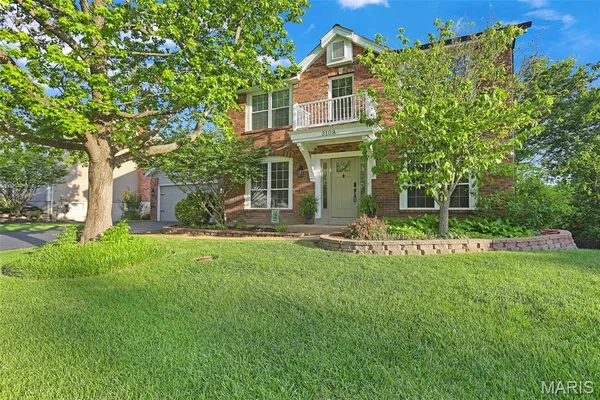 $525,000 | 3108 Woodbridge Estates Drive, St. Louis, MO 63129