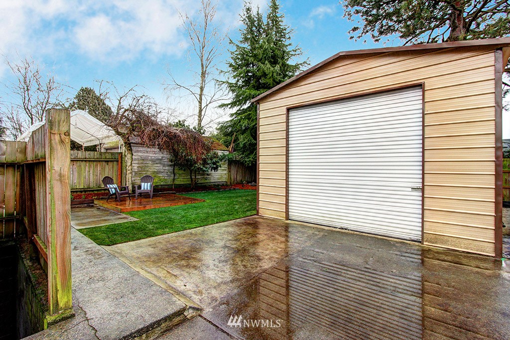 3921 Southwest Kenyon Street Seattle, WA 98136 - Photo 19 of 23 Gallery Image 19