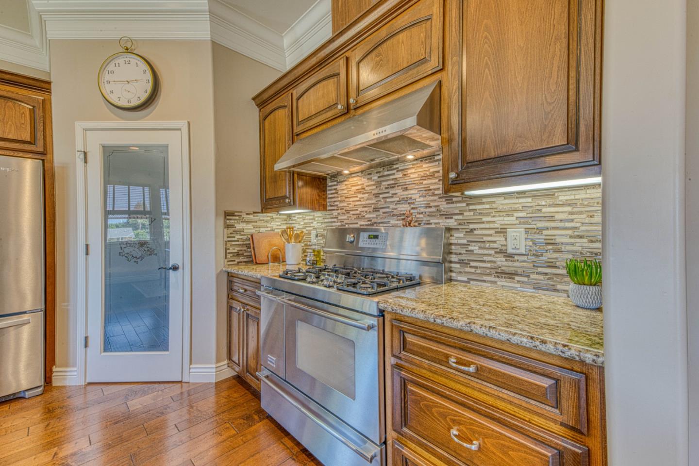 745 South Ridgemark Drive Hollister, CA 95023 - Photo 18 of 50