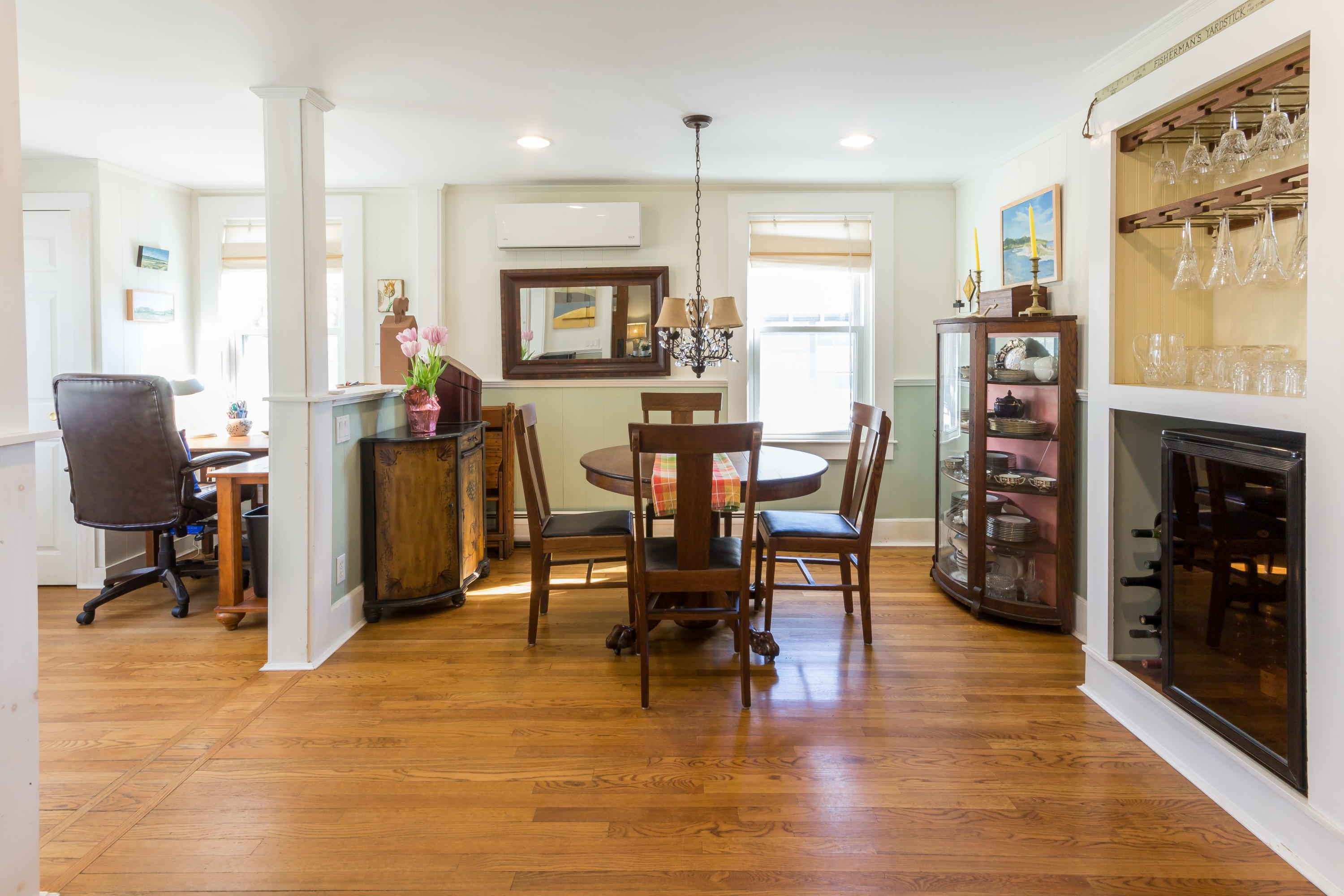 262 State Road Vineyard Haven, MA 02568 - Photo 5 of 27 262 State Road (5 of 38)