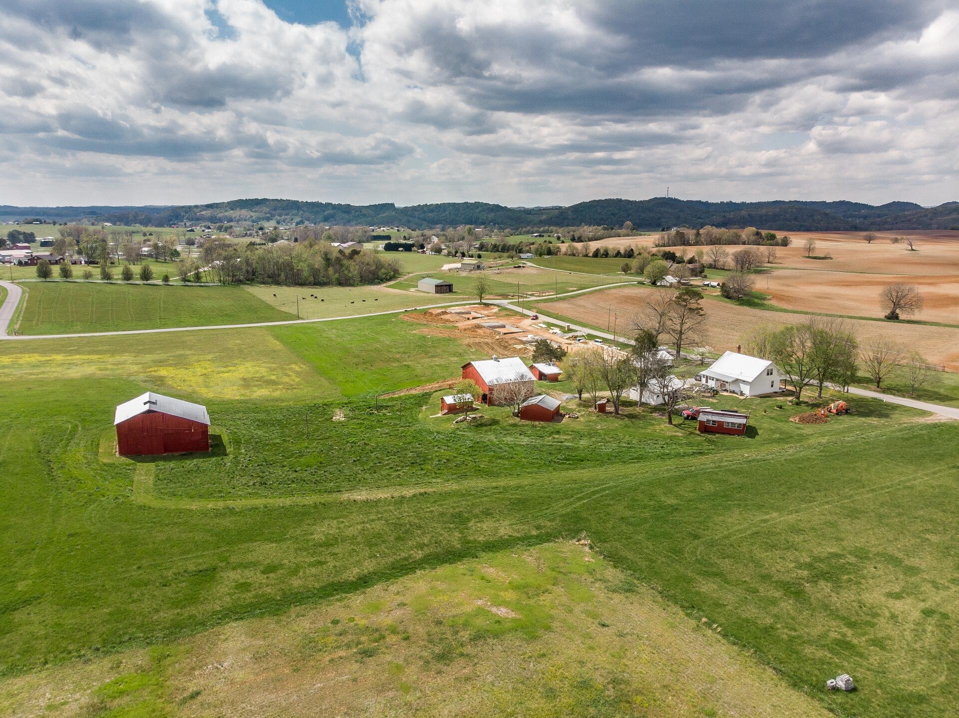 100 Brown Road Chuckey, TN 37641 - Photo 16 of 74 100Brown_008