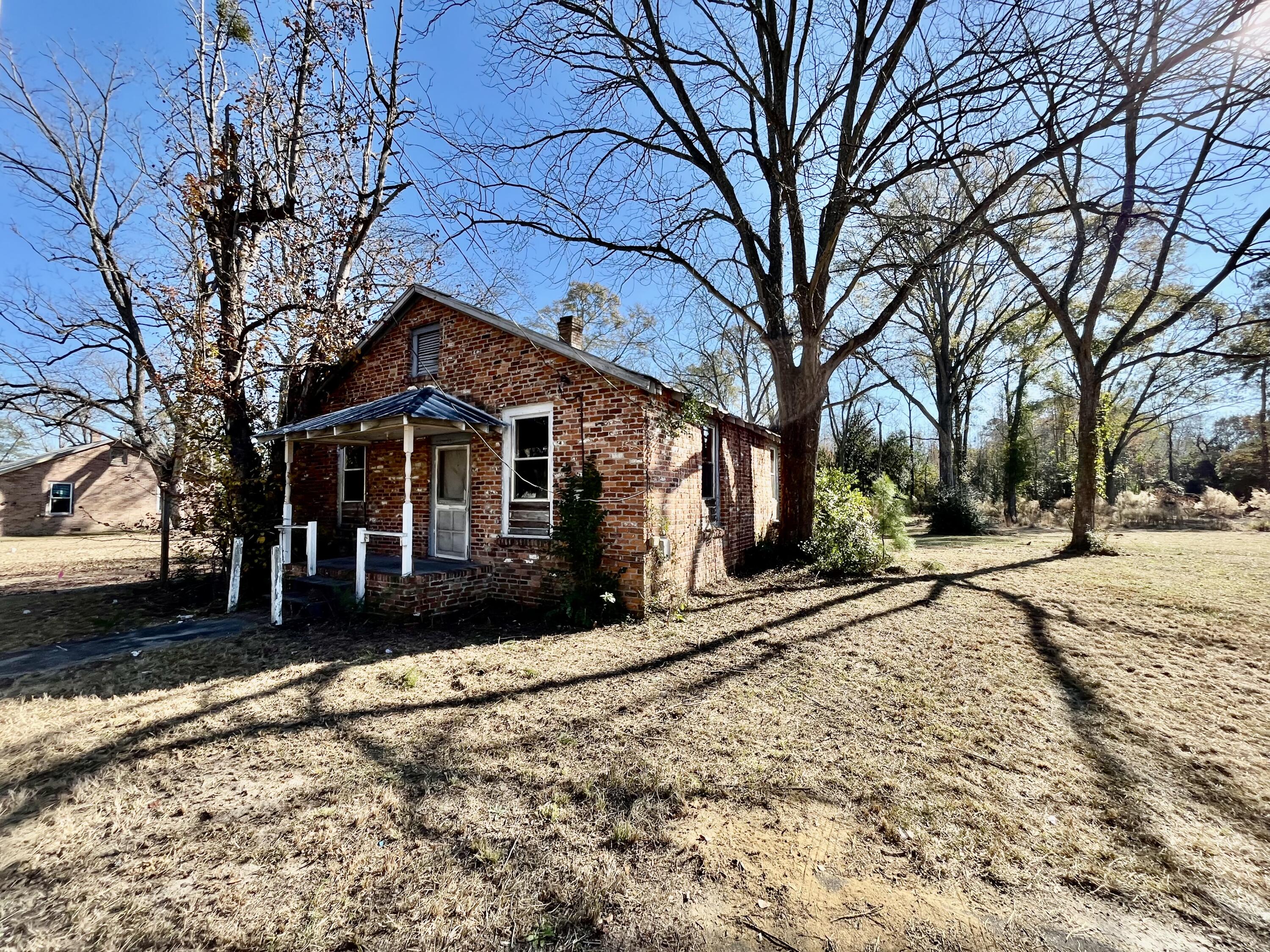 153 Tyler Road Orangeburg, SC 29115 - Photo 6 of 7 153 Tyler Road