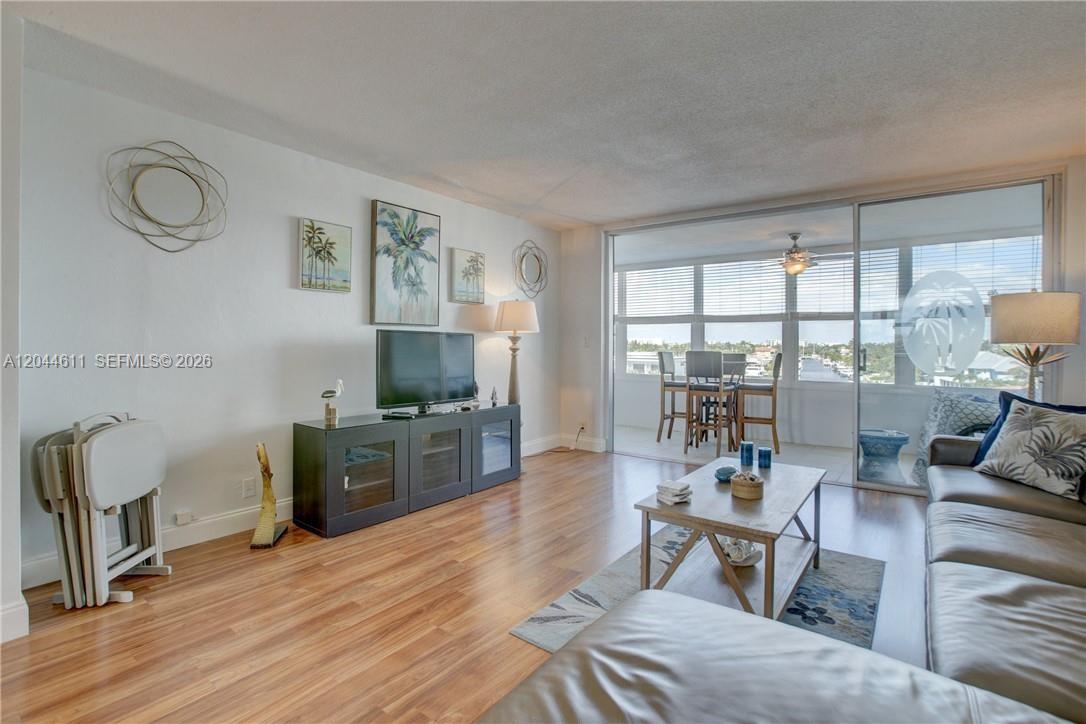 401 North Riverside Drive, Unit 504 Pompano Beach, FL 33062 - Photo 6 of 20