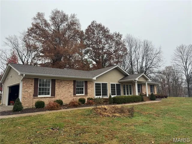 $720,000 | 760 West Spicewood Drive, Wildwood, MO 63005