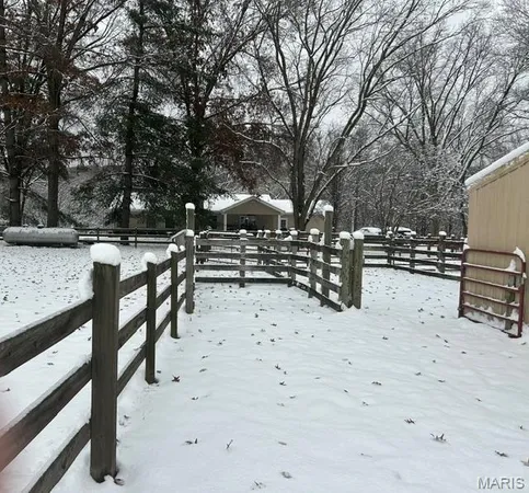 $720,000 | 760 West Spicewood Drive, Wildwood, MO 63005