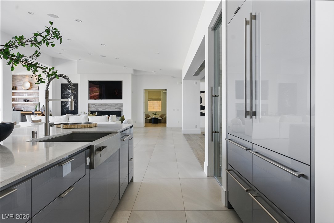 667 Palisade Rim Drive Henderson, NV 89012 - Photo 18 of 64