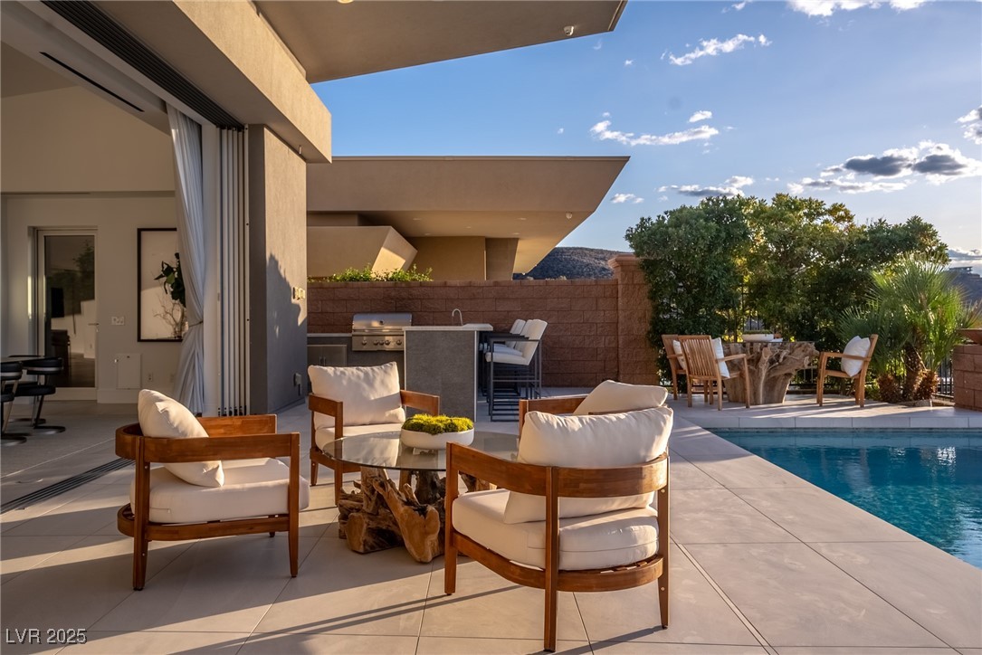 667 Palisade Rim Drive Henderson, NV 89012 - Photo 52 of 64