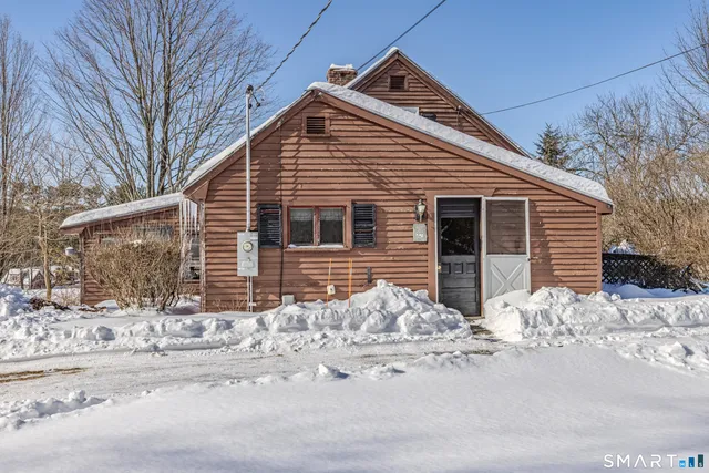 $580,000 | 78 East Putnam Road, Putnam, CT 06260