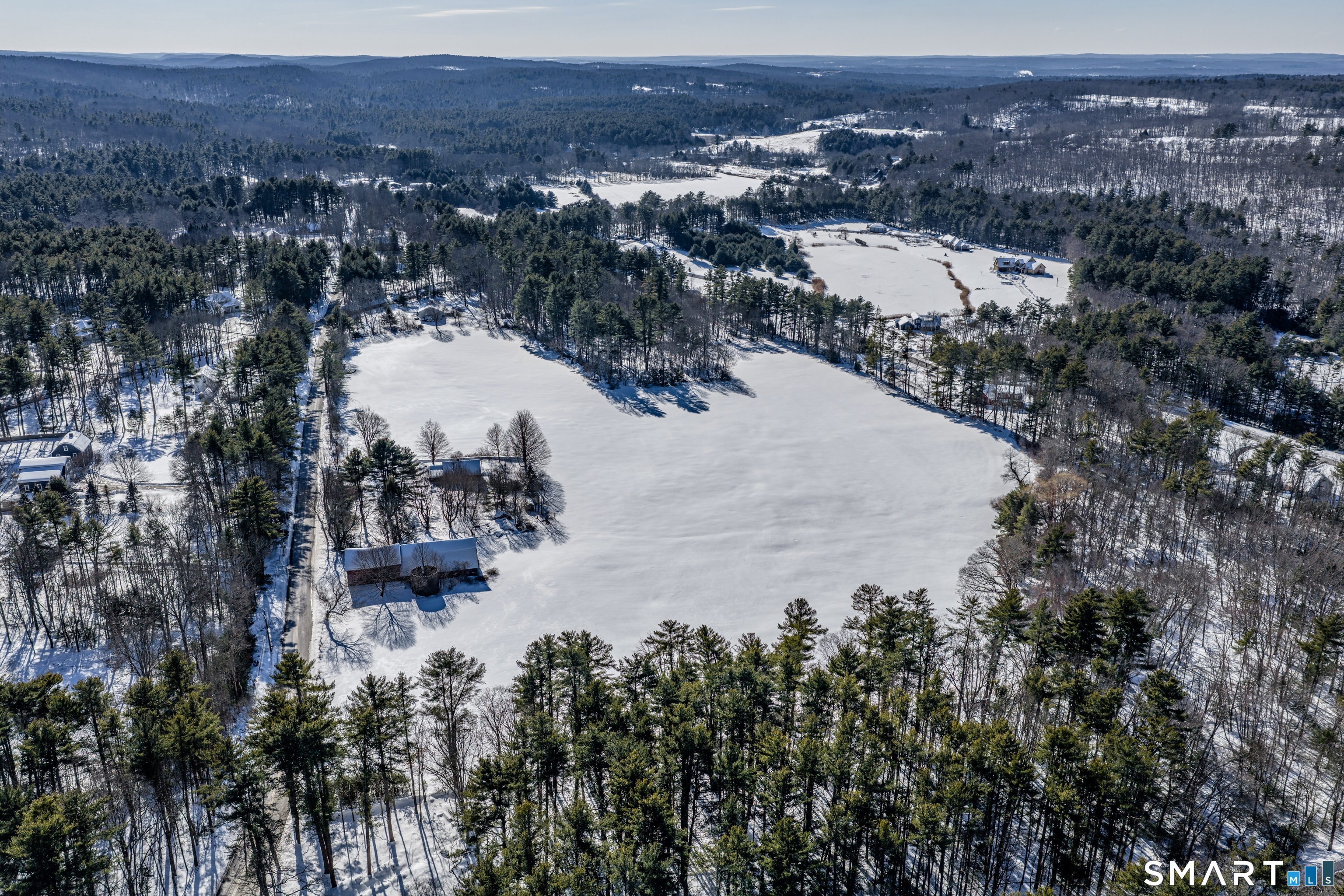78 East Putnam Road Putnam, CT 06260 - Photo 3 of 26 a view of a city