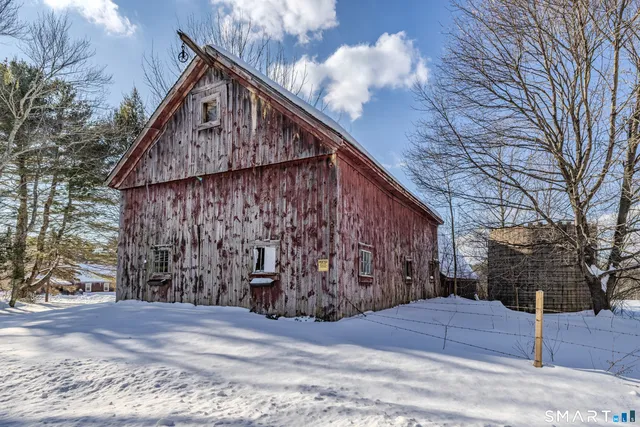 $580,000 | 78 East Putnam Road, Putnam, CT 06260