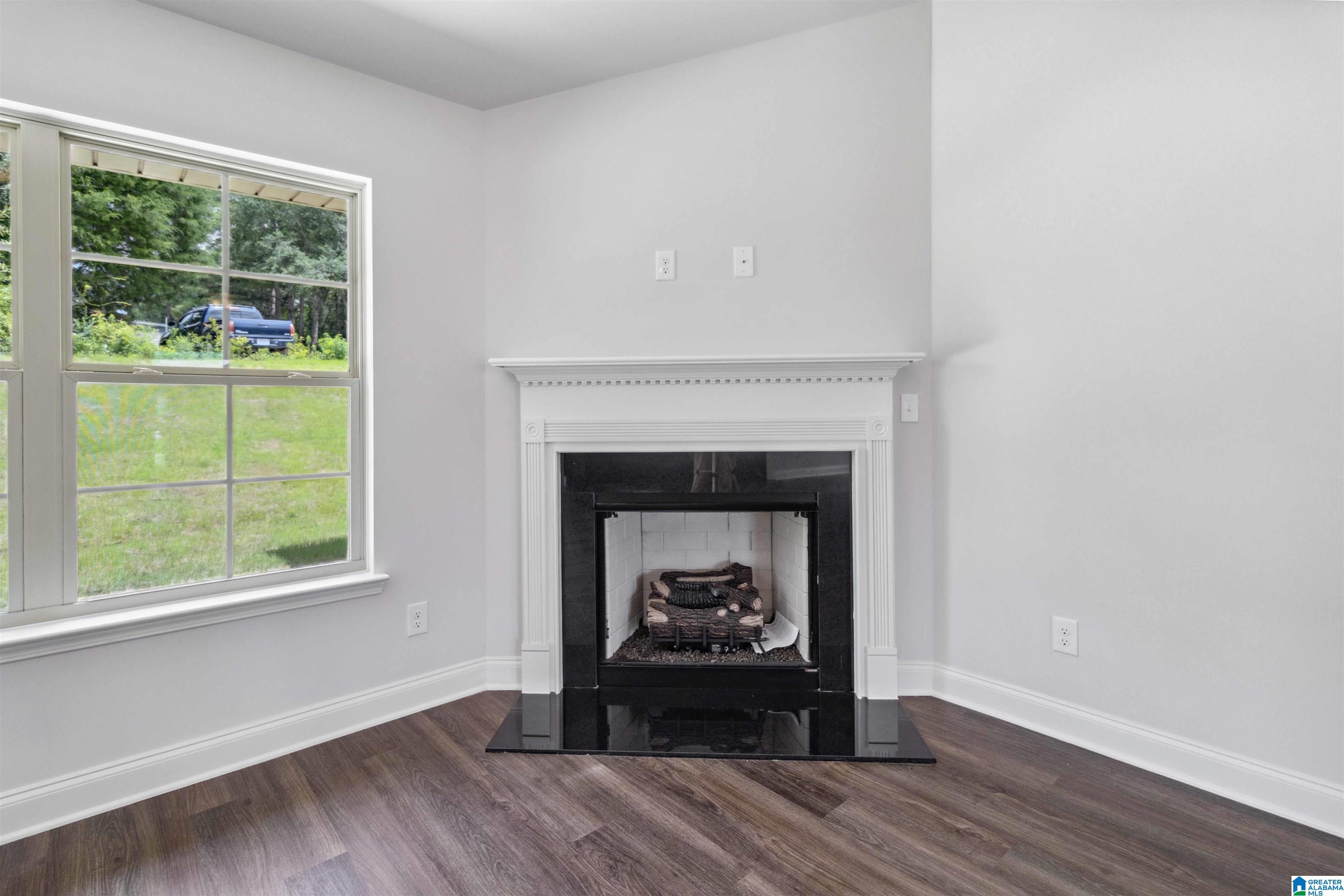 407 Harless Lane Alabaster, AL 35007 - Photo 12 of 32