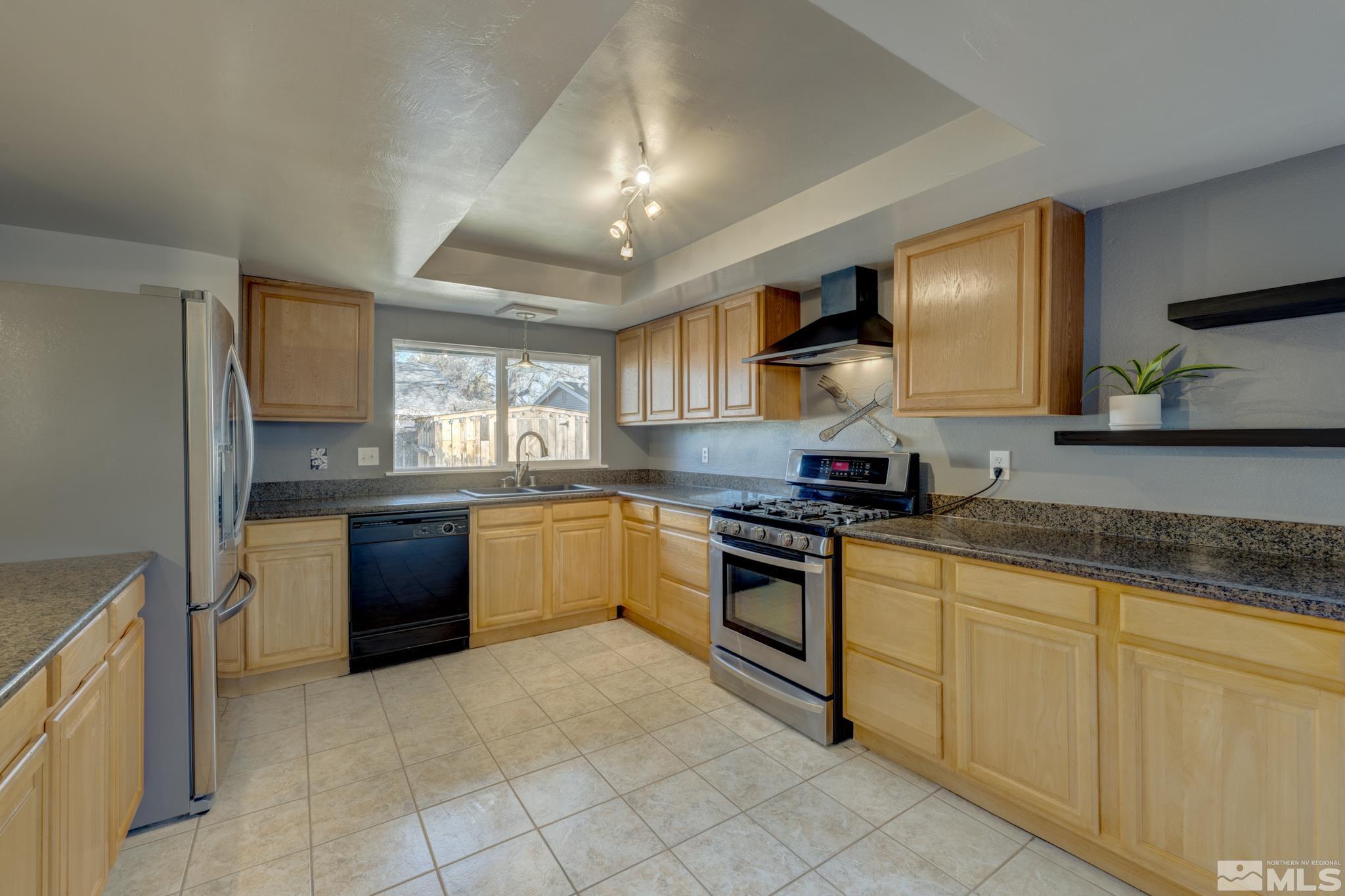 4615 Spring Drive Reno, NV 89502 - Photo 10 of 31 Photo 10