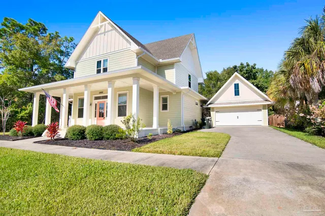 a view of house and outdoor space