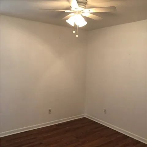 $950 | 827 San Benito Drive, College Station, TX 77845