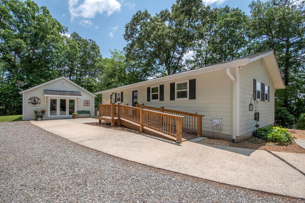 96 Scenic Road Warne, NC 28909 - Photo 1 of 45 Main View