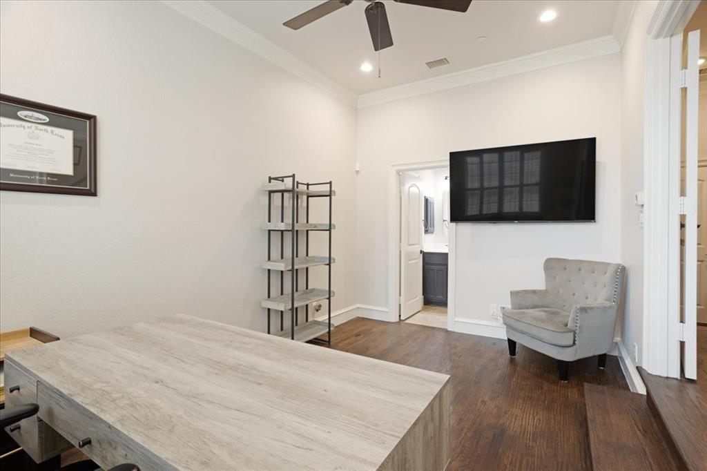 7940 Bishop Road Plano, TX 75024 - Photo 6 of 36 a living room with furniture and a flat screen tv