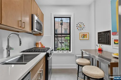 $299,000 | 107 Kensington Avenue, Unit 302, Jersey City, NJ 07304