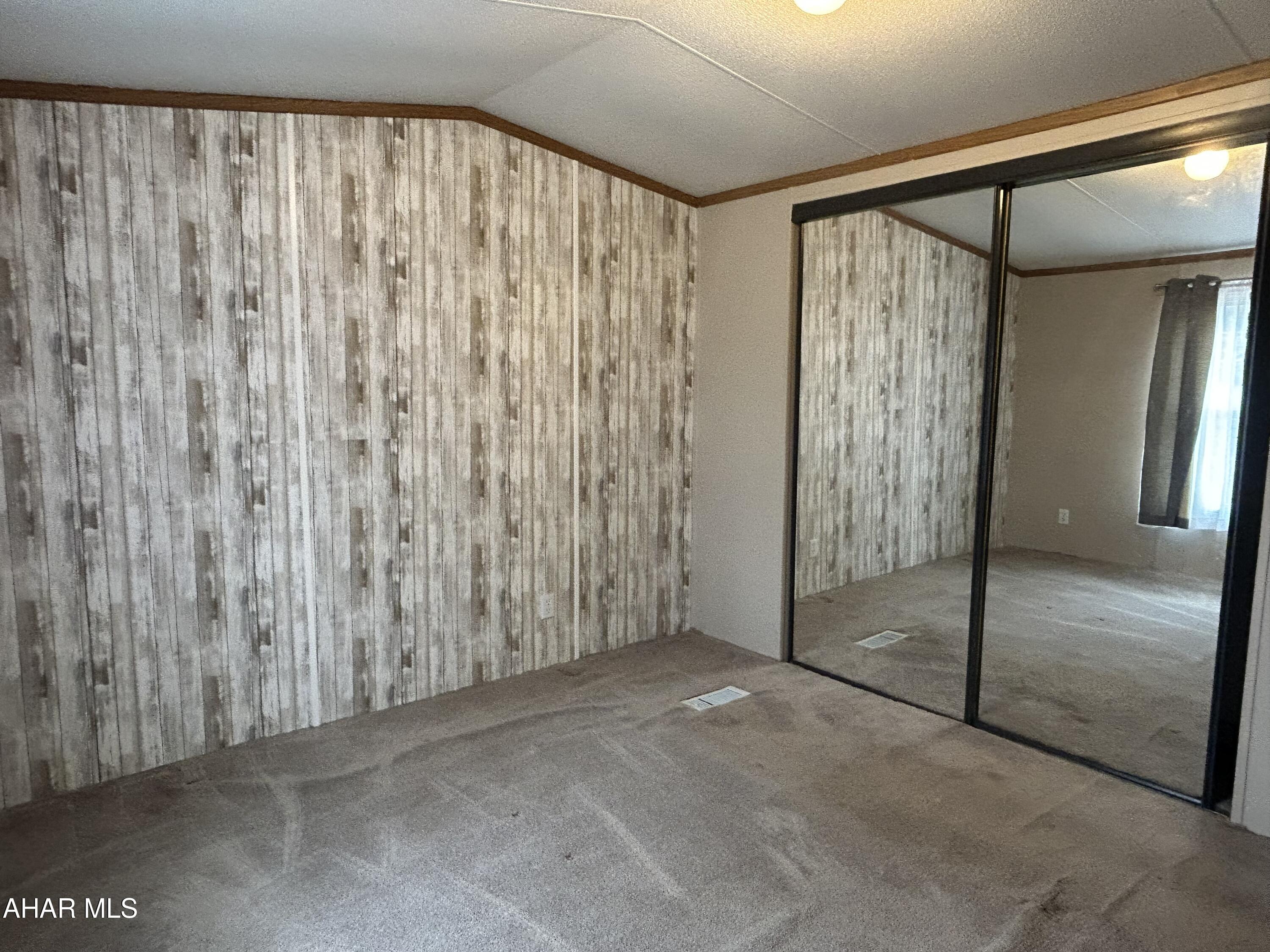 517 Margaret Road Altoona, PA 16602 - Photo 15 of 16