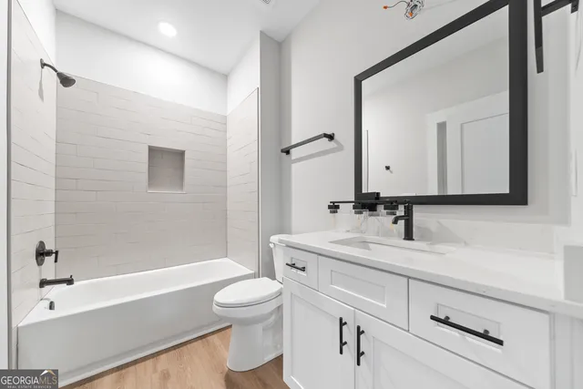 $1,095,000 | 104 Open Bay Drive, Eatonton, GA 31024