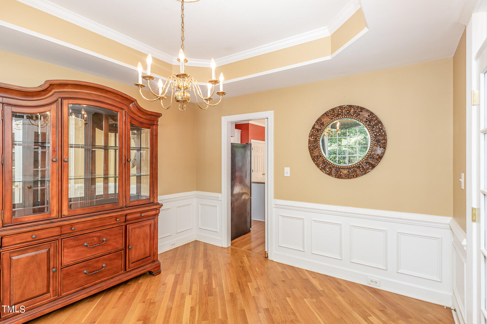 8101 Halethorpe Drive Raleigh, NC 27613 - Photo 4 of 23 005_bc4a0818-edit_770