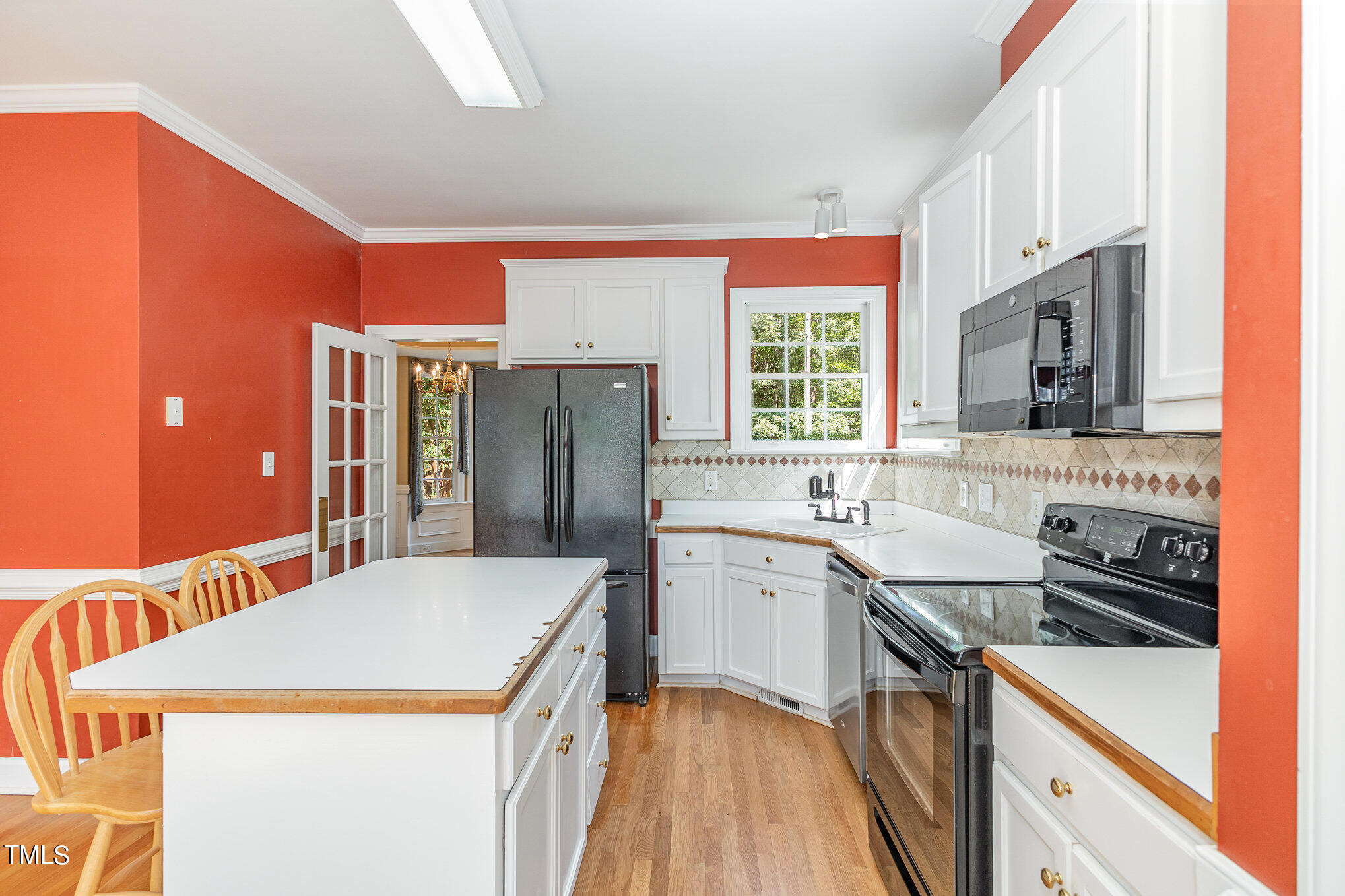 8101 Halethorpe Drive Raleigh, NC 27613 - Photo 9 of 23 010_bc4a0844-edit_591