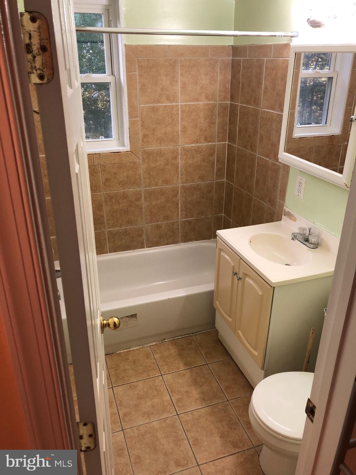 4724 Benning Road Southeast, Unit 403 Washington, DC 20019 - Photo 7 of 21
