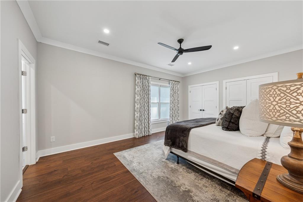 3394 Robinson Road Gainesville, GA 30506 - Photo 31 of 51 a bedroom with a large bed and window