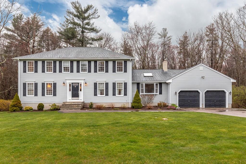 13 Niantic Road Sharon, MA 02067 - Photo 1 of 25 Gallery Image 1