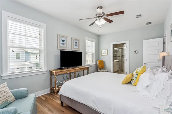 $1,089,900 | 1495 Seaside Circle, Navarre Beach, FL 32566