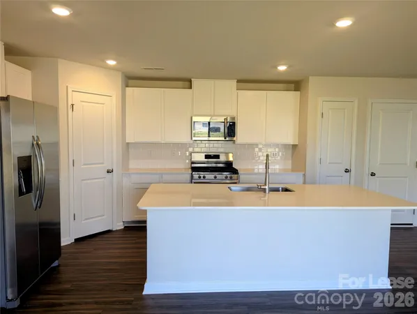 $1,900 | 107 Tallulah Court, Statesville, NC 28625