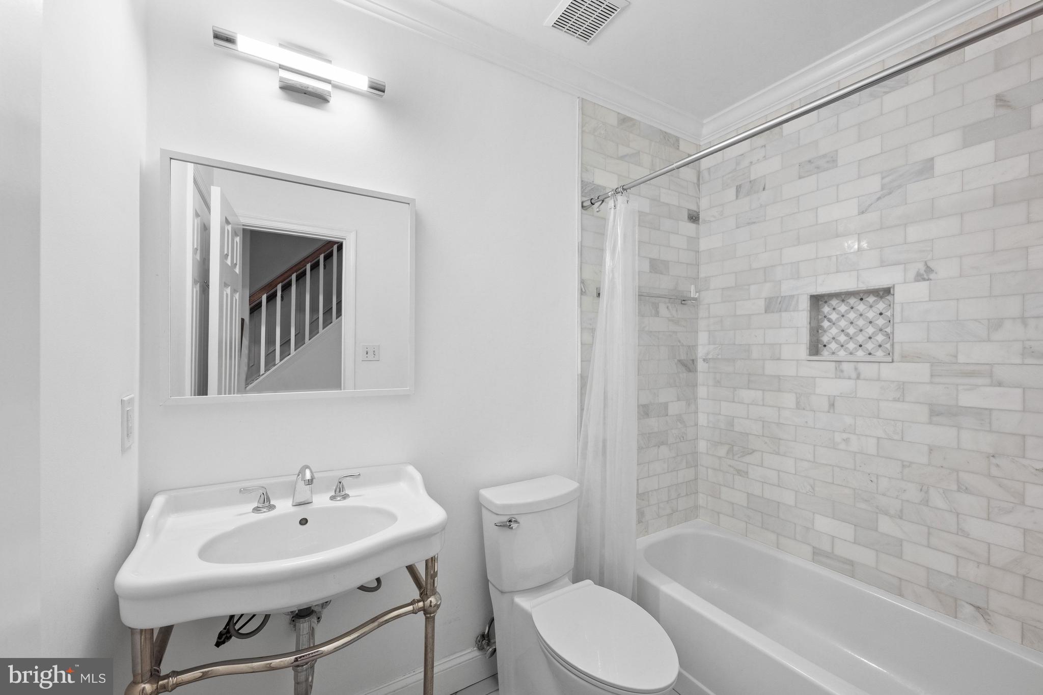 3545 Winfield Lane Northwest Washington, DC 20007 - Photo 31 of 35 Gallery Image 31