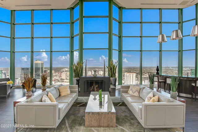 $419,000 | 1431 Riverplace Boulevard, Unit 2202, Jacksonville, FL 32207