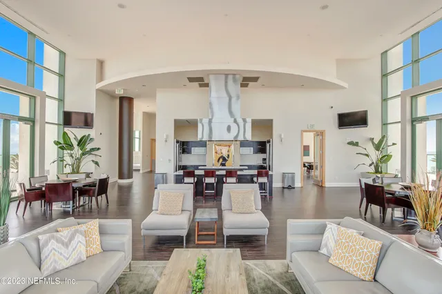 $419,000 | 1431 Riverplace Boulevard, Unit 2202, Jacksonville, FL 32207