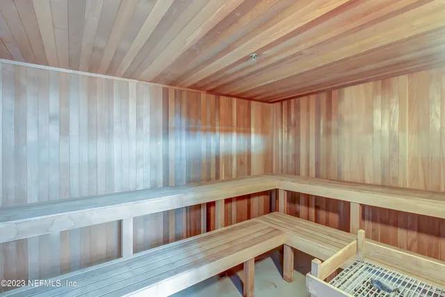 $419,000 | 1431 Riverplace Boulevard, Unit 2202, Jacksonville, FL 32207