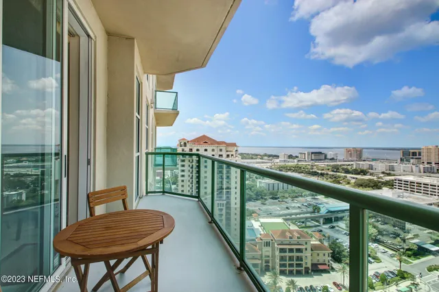 $419,000 | 1431 Riverplace Boulevard, Unit 2202, Jacksonville, FL 32207