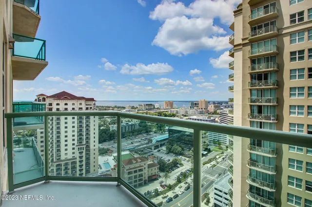 $419,000 | 1431 Riverplace Boulevard, Unit 2202, Jacksonville, FL 32207