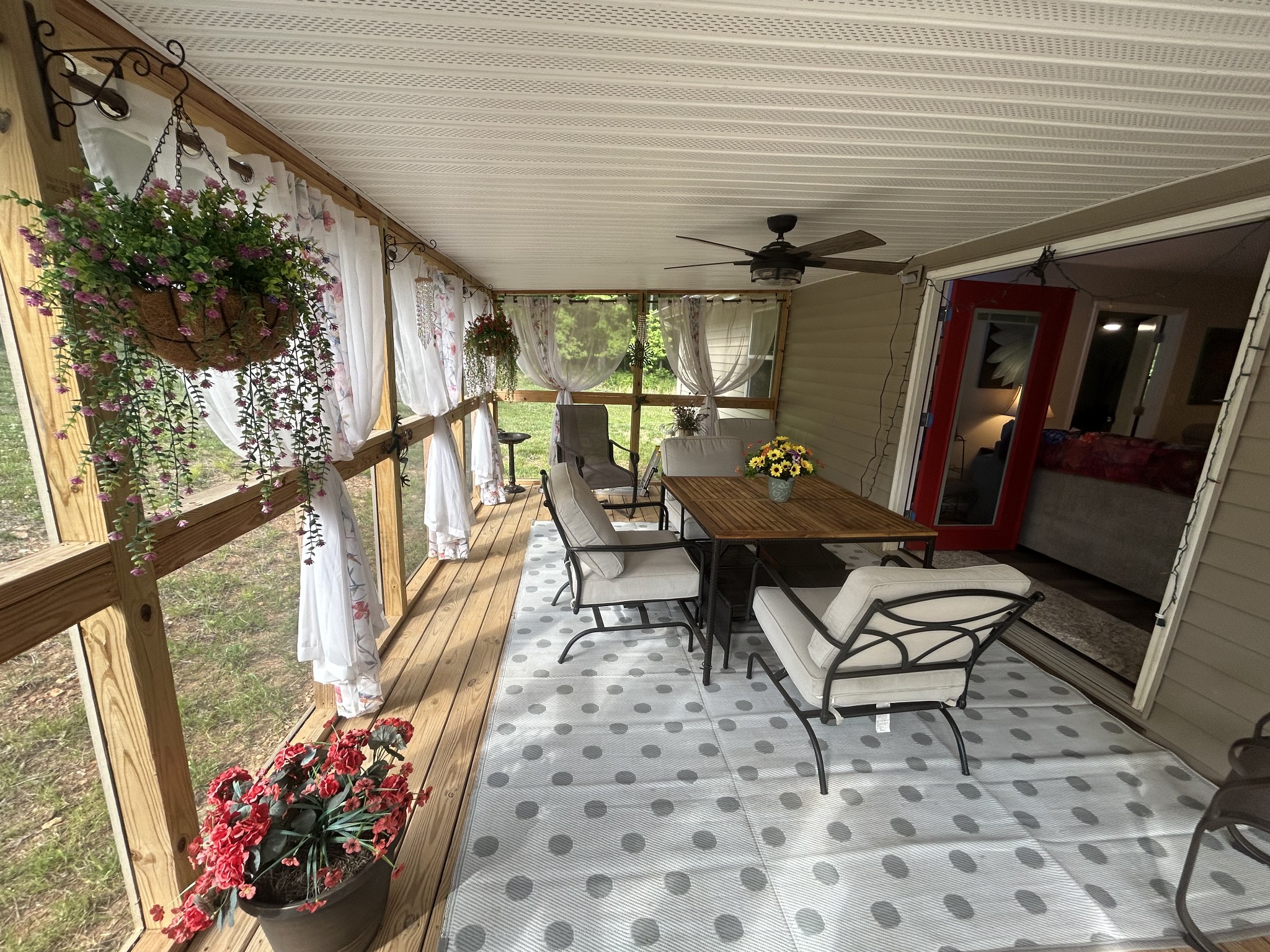 2162 Bethany Road Erin, TN 37061 - Photo 11 of 22