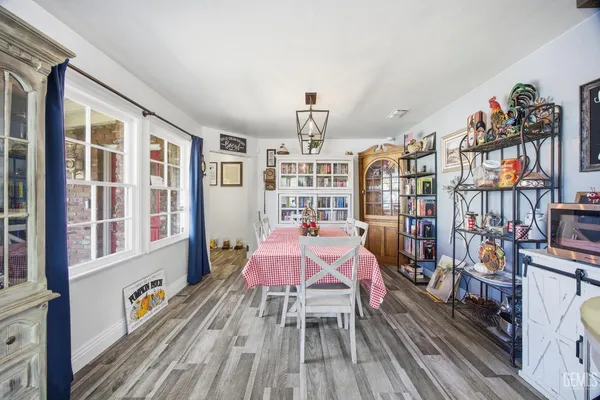 a very nice looking living room with furniture