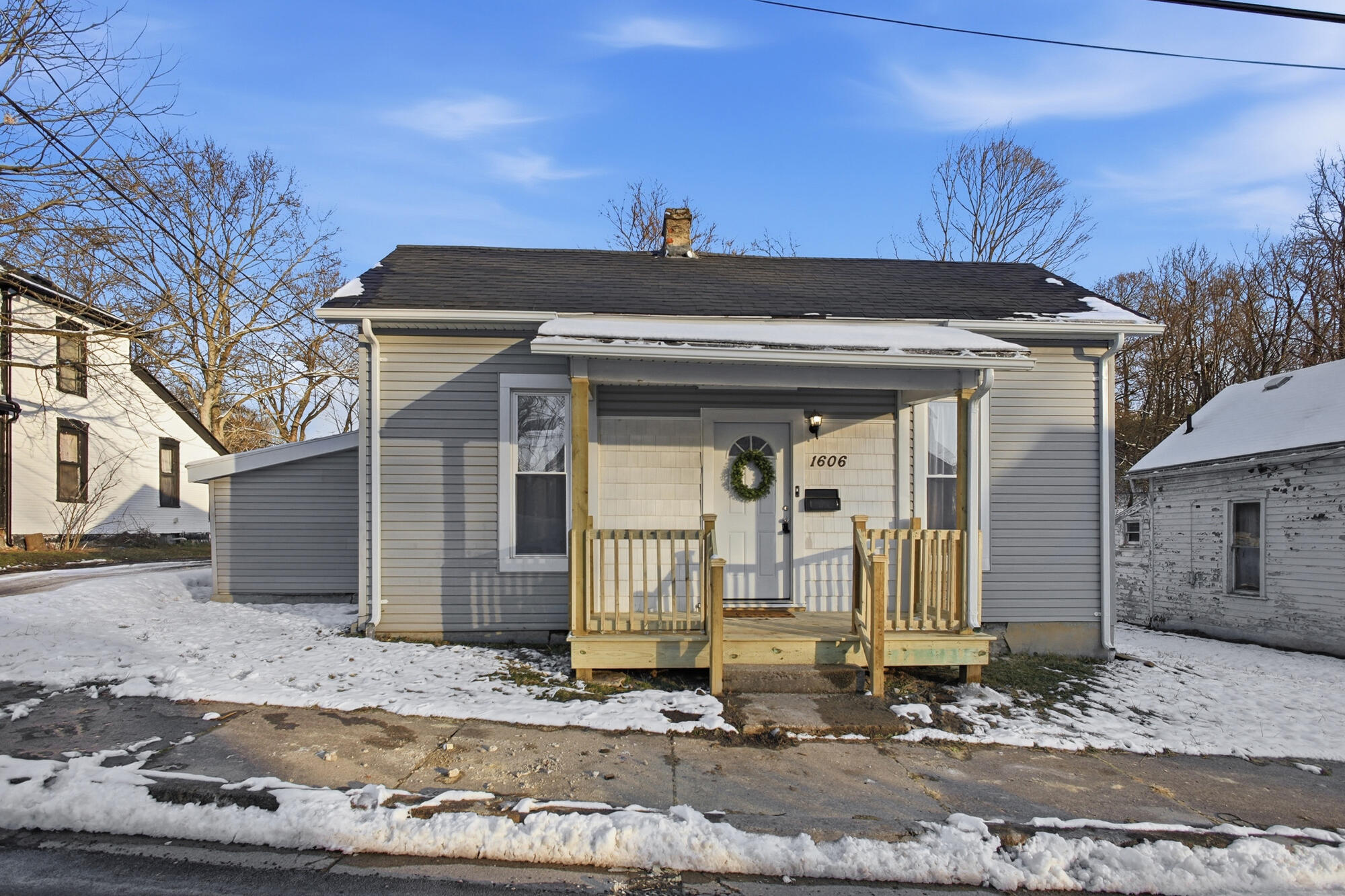 1606 Karr Street Springfield, OH 45503 - Photo 2 of 28 Gallery Image 2