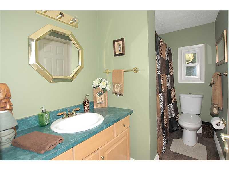 2887 Legionville Road Ambridge, PA 15003 - Photo 14 of 19 Full Bath.