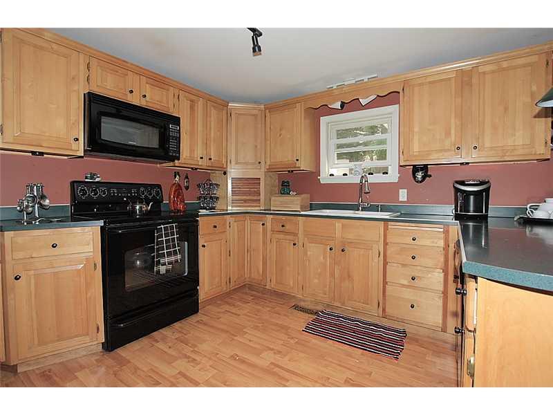 2887 Legionville Road Ambridge, PA 15003 - Photo 9 of 19 Kitchen.