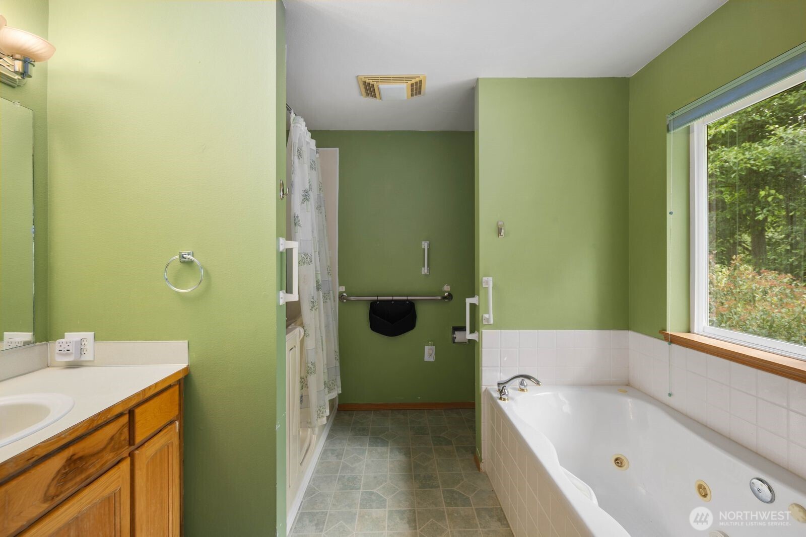 2220 Williams Road Oak Harbor, WA 98277 - Photo 20 of 37