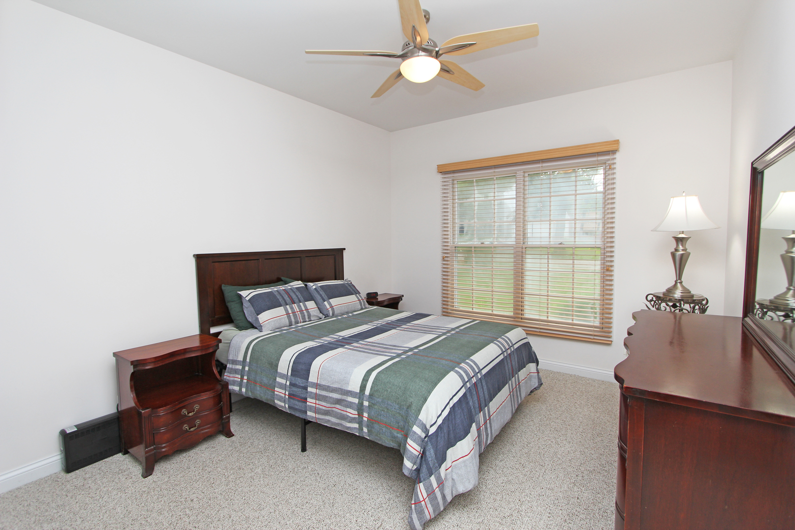 348 Linden Road Lake Zurich, IL 60047 - Photo 20 of 38